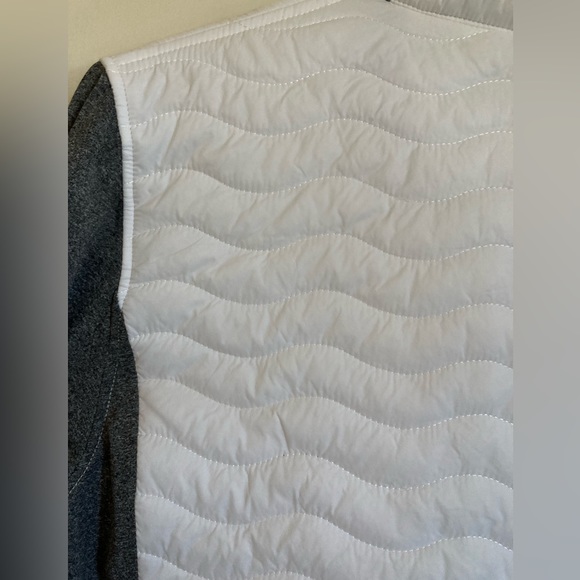 🌞Outdoor Ventures White Puffer with Gray Long Sleeve Lightweight Jacket #O - Picture 9 of 10